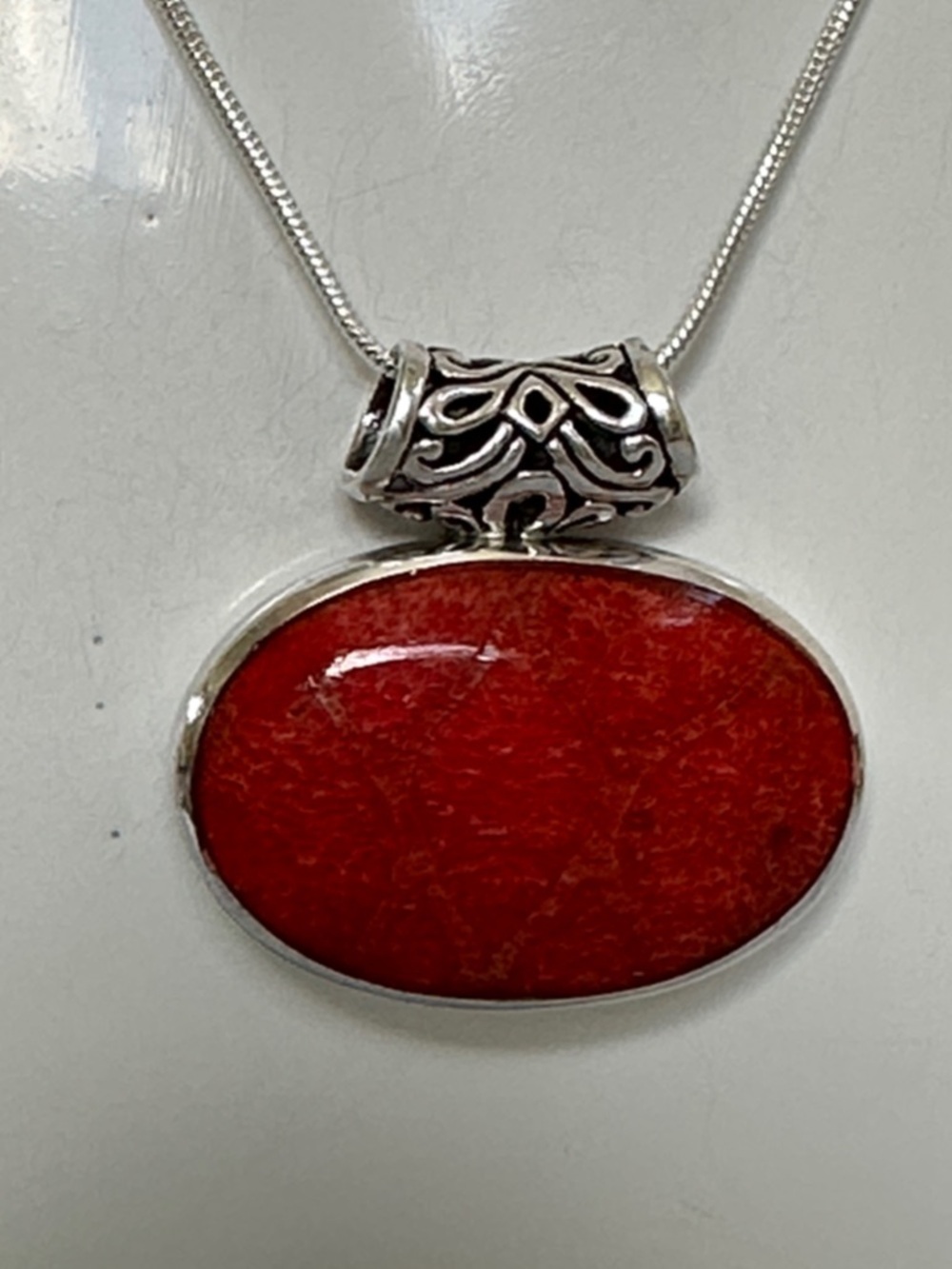 925 sterling silver Turquoise Red Stone mother of Peal Oval Pendant Necklace